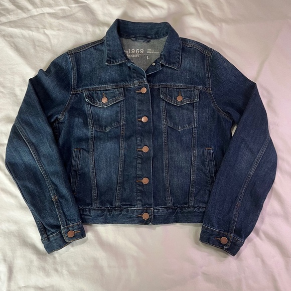 GAP Women's Denim Jean Jacket - Picture 1 of 7